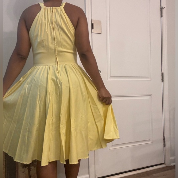 Pinup Couture Yellow Intimate Sleepwear - Picture 3 of 4